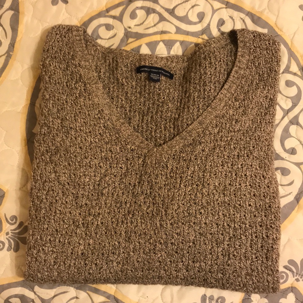 American Eagle Outfitters Knit V Neck Sweater
